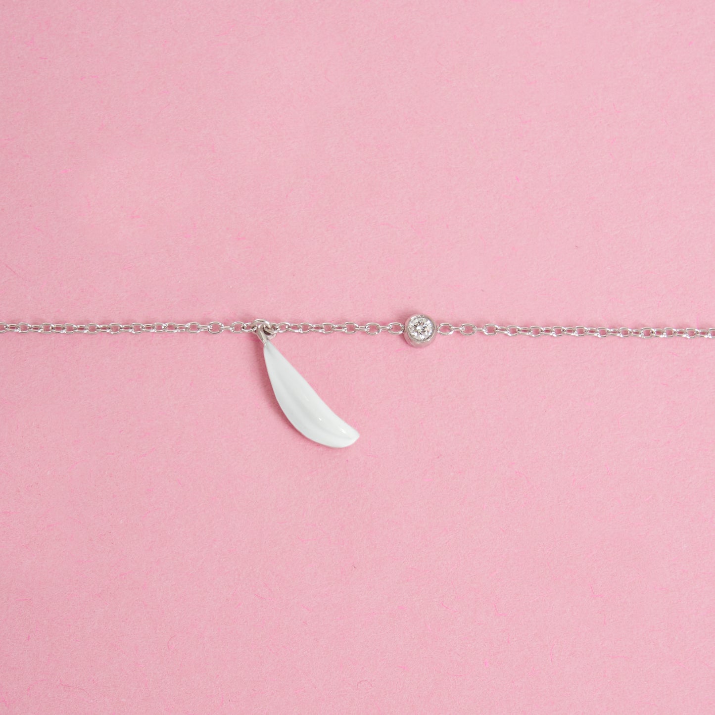 M’ama Petal in White Gold Bracelet